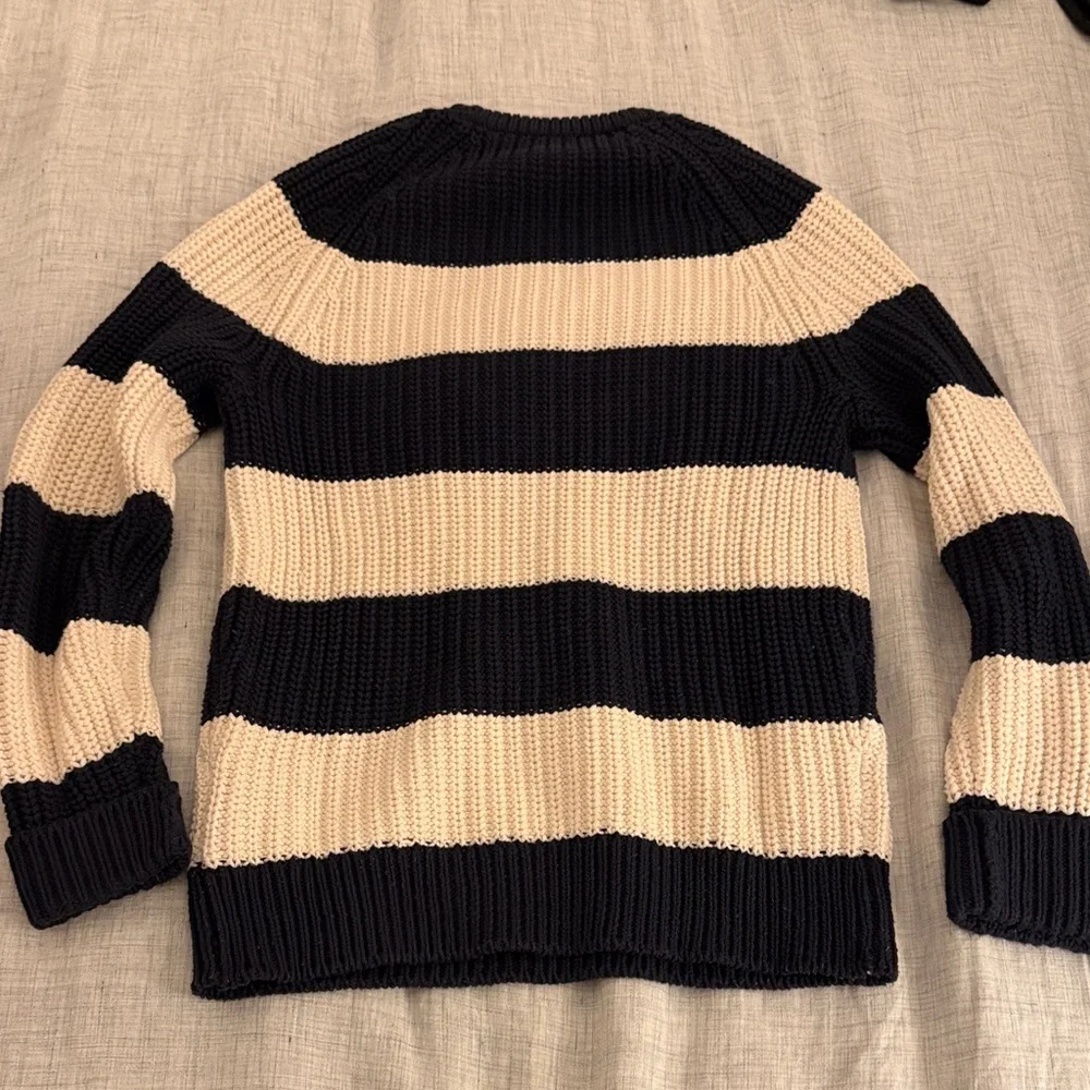 J. Crew Heritage Cotton Shaker-Stitch Navy and Cream Crewneck Sweater, XS